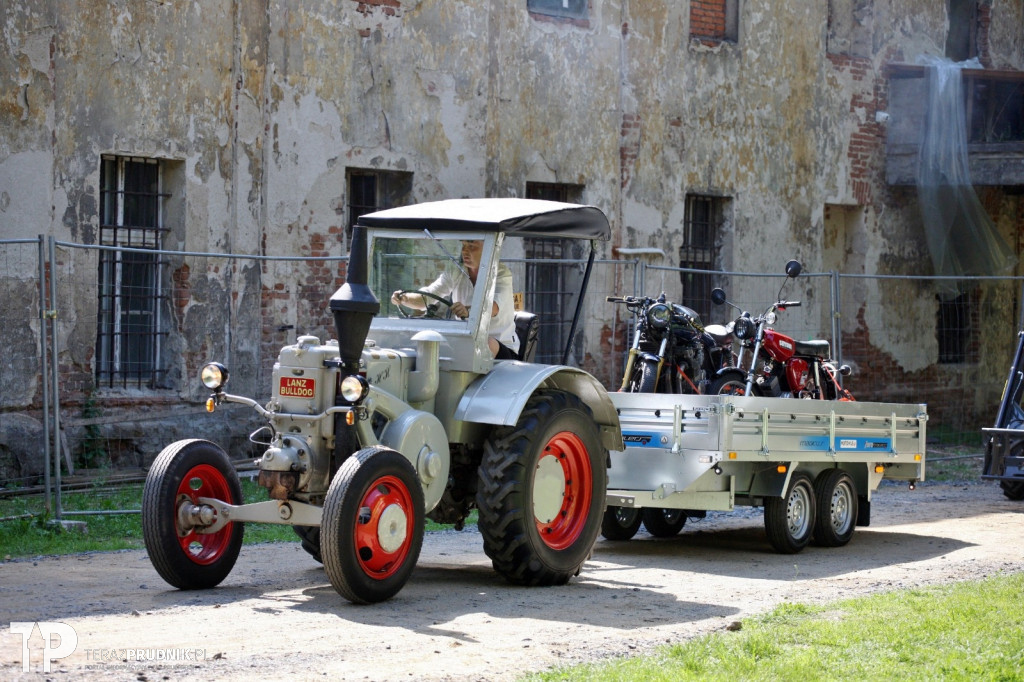 IV Zlot Starych Pojazdów RozkoOldCars