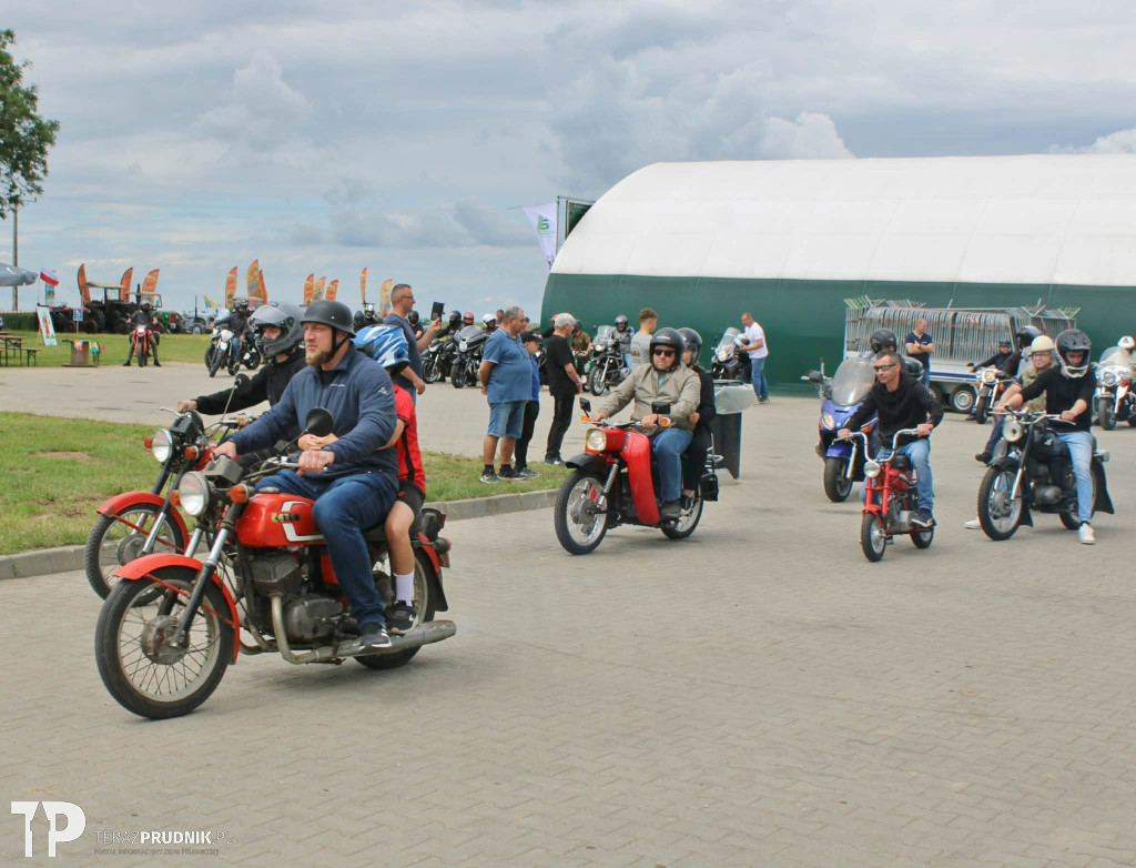 Rycerski Zlot Motocyklowy i prawie Old-Rol