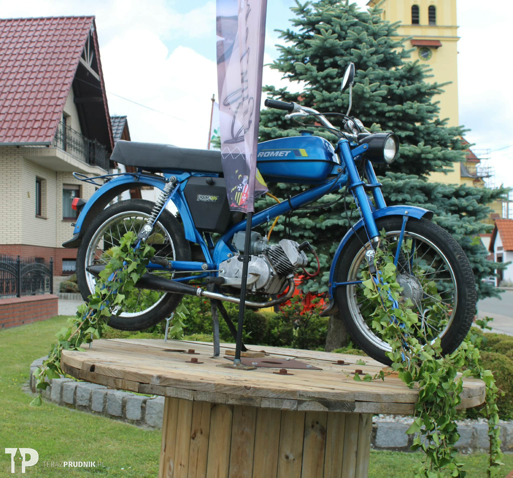 Rycerski Zlot Motocyklowy i prawie Old-Rol