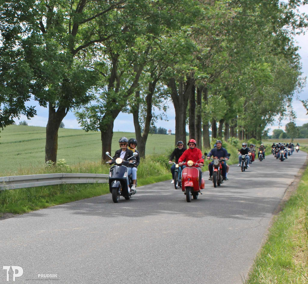 Rycerski Zlot Motocyklowy i prawie Old-Rol