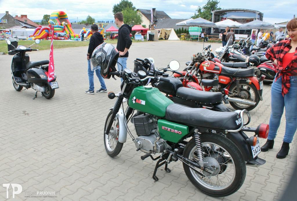 Rycerski Zlot Motocyklowy i prawie Old-Rol