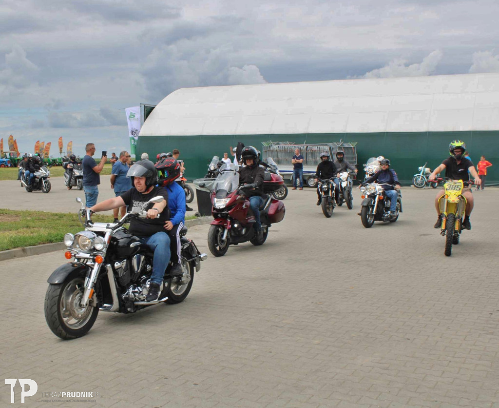 Rycerski Zlot Motocyklowy i prawie Old-Rol