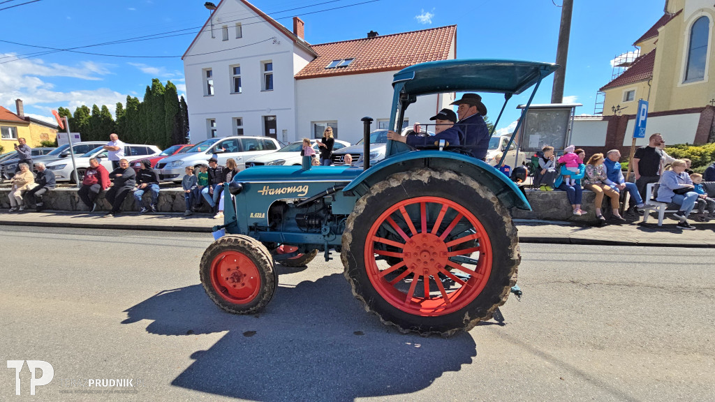 VIII Zlot Zabytkowych Ciągników OLD-ROL w Solcu