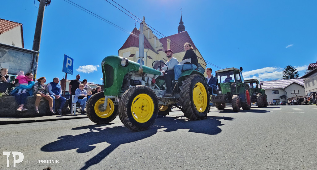 VIII Zlot Zabytkowych Ciągników OLD-ROL w Solcu