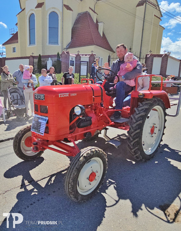 VIII Zlot Zabytkowych Ciągników OLD-ROL w Solcu