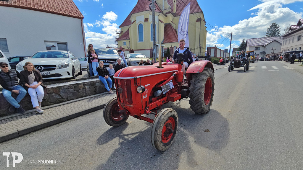 VIII Zlot Zabytkowych Ciągników OLD-ROL w Solcu