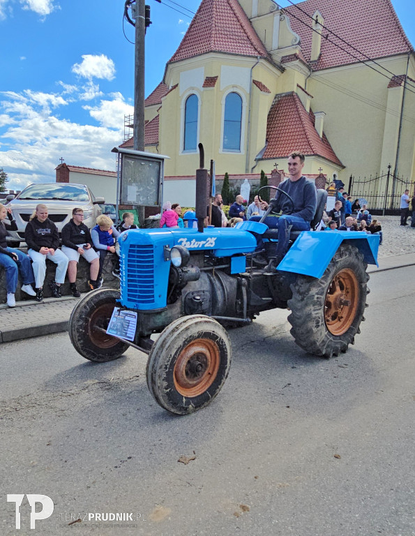 VIII Zlot Zabytkowych Ciągników OLD-ROL w Solcu