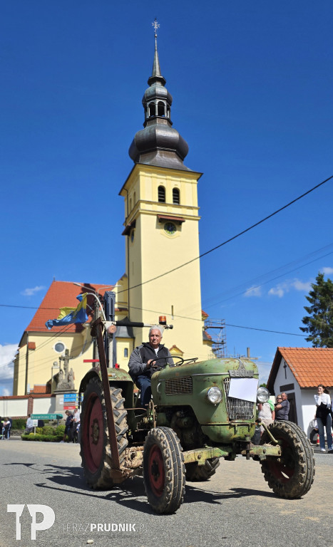 VIII Zlot Zabytkowych Ciągników OLD-ROL w Solcu
