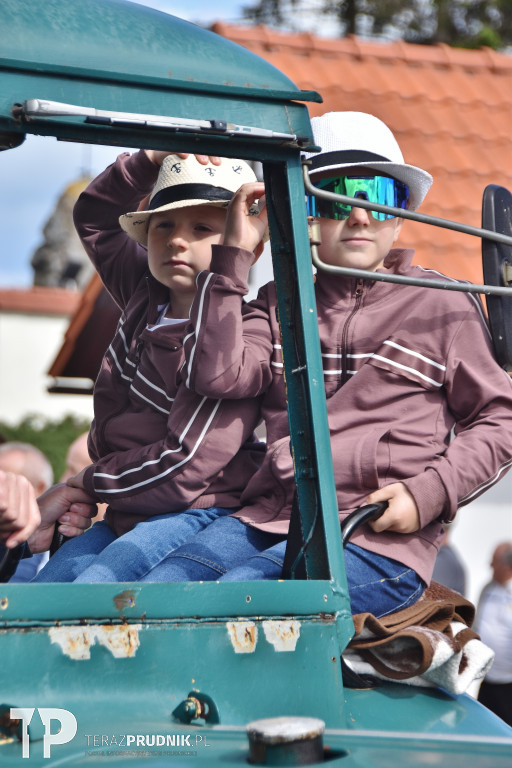 VIII Zlot Zabytkowych Ciągników OLD-ROL w Solcu