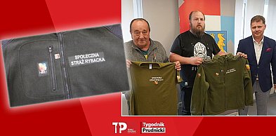 Społeczna Straż Rybacka otrzymała specjalistyczną odzież