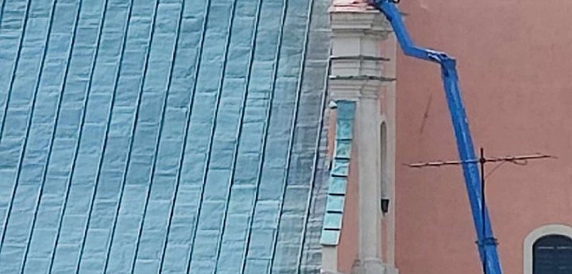 Miedziana blacha wróciła na dach kościoła