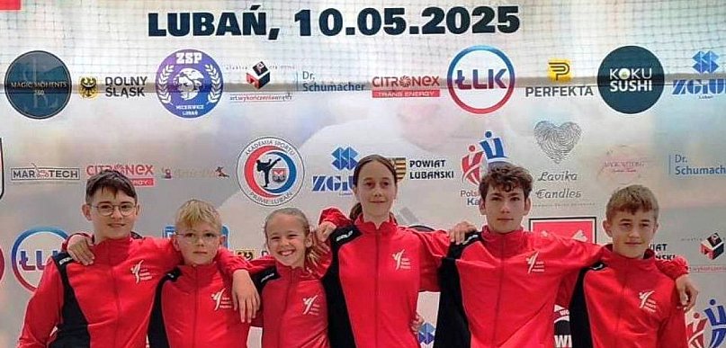 Wyjazdowe medale karateków Zarzewia Prudnik