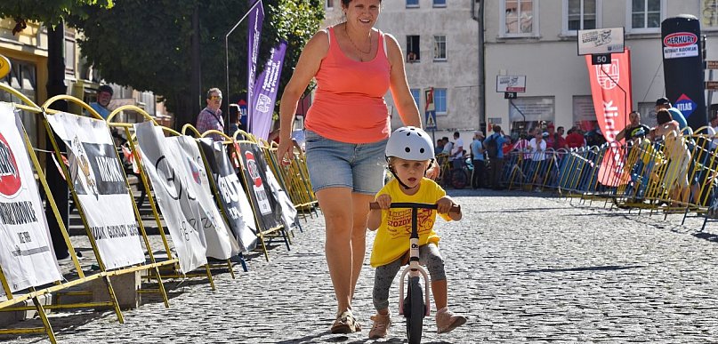  Najbardziej uroczy wyścig memoriału. Zobaczcie zdjęcia i film z parady…