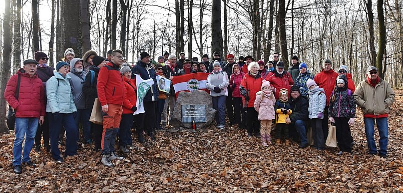 Upamiętnili działaczy turystycznych, którzy ukochali góry [FOTO/WIDEO]